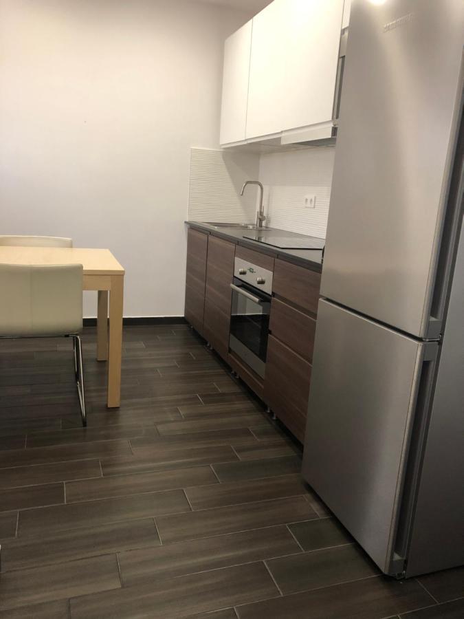 Hullam Apartman Балатонлелле Экстерьер фото